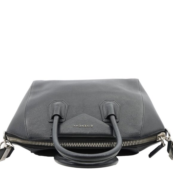 Givenchy  Antigona Medium Sugar Goatskin Leather Shoulder Bag Black - Picture 5 of 14